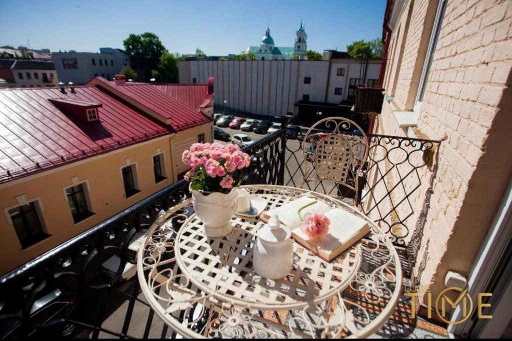 Le Tua Apartment Lxt By Гродно Екстериор снимка